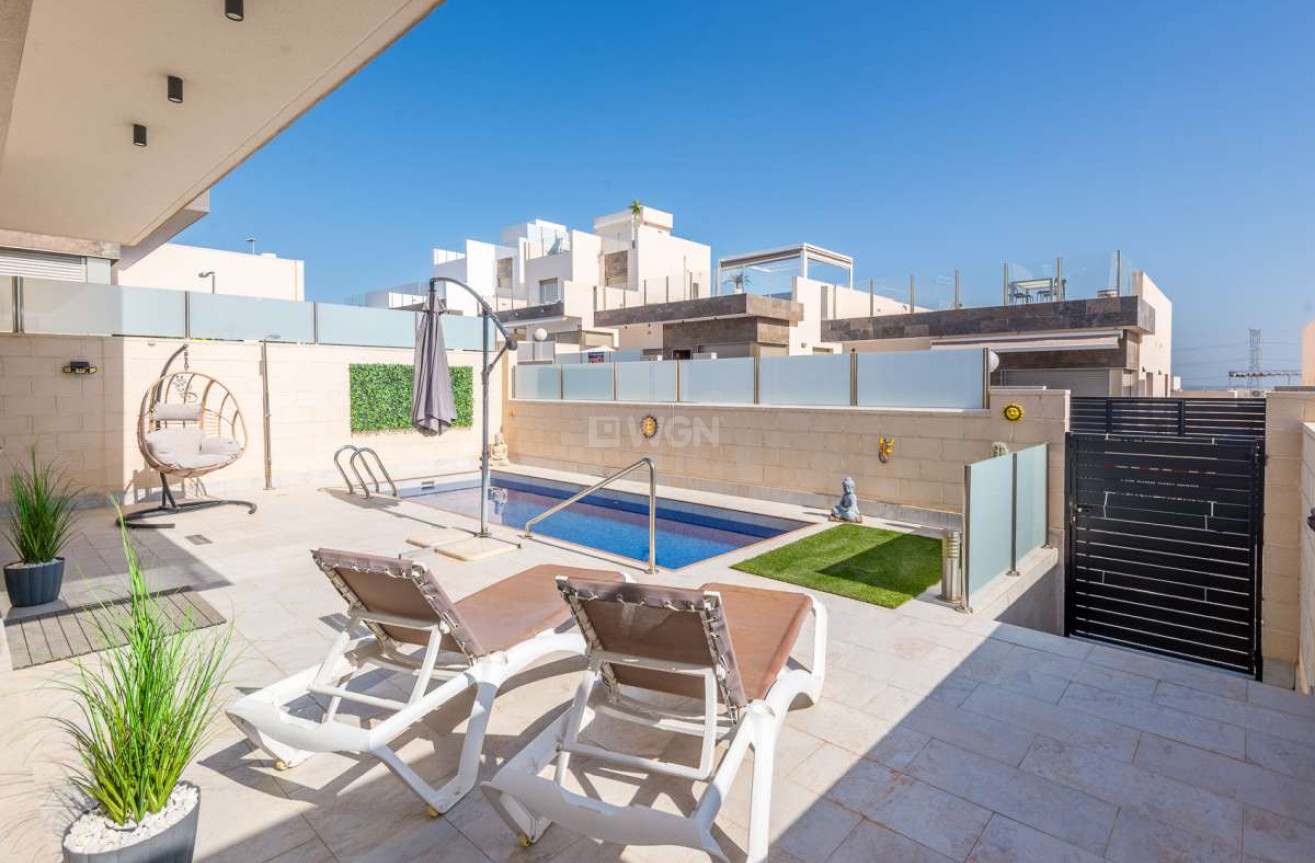 Odsprzedaż - Villa - Orihuela Costa - Costa Blanca