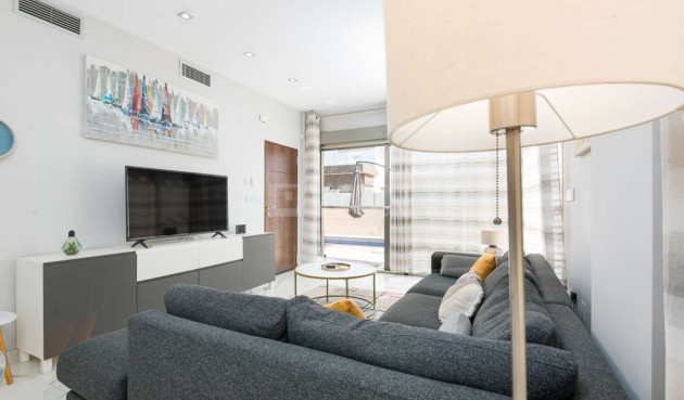 Odsprzedaż - Villa - Orihuela Costa - Costa Blanca