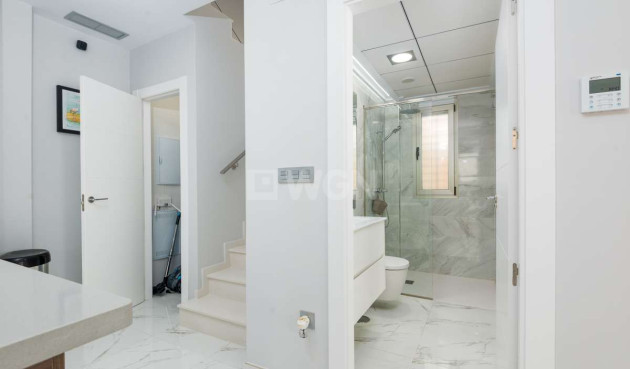 Odsprzedaż - Villa - Orihuela Costa - Costa Blanca