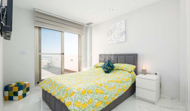 Odsprzedaż - Villa - Orihuela Costa - Costa Blanca