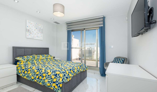Odsprzedaż - Villa - Orihuela Costa - Costa Blanca
