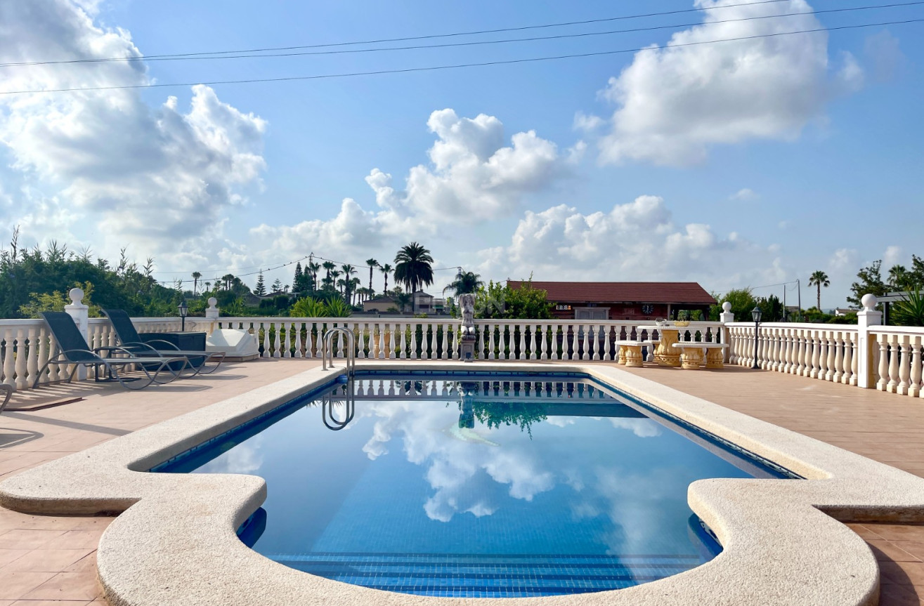 Odsprzedaż - Villa - Catral - Costa Blanca