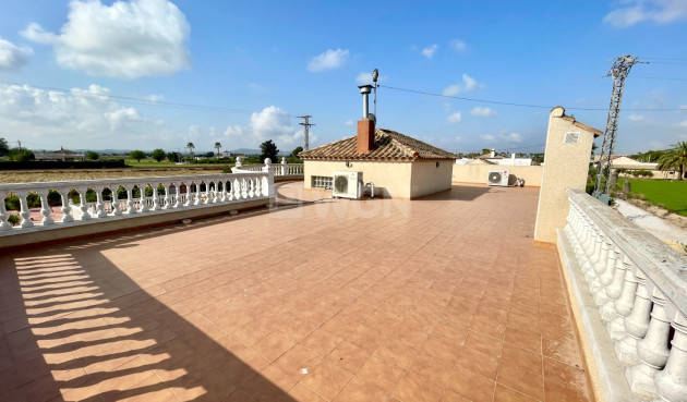 Odsprzedaż - Villa - Catral - Costa Blanca