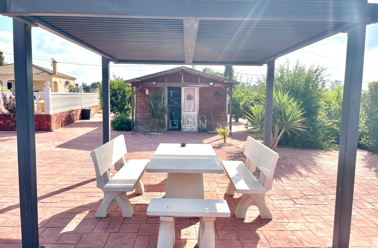 Odsprzedaż - Villa - Catral - Costa Blanca