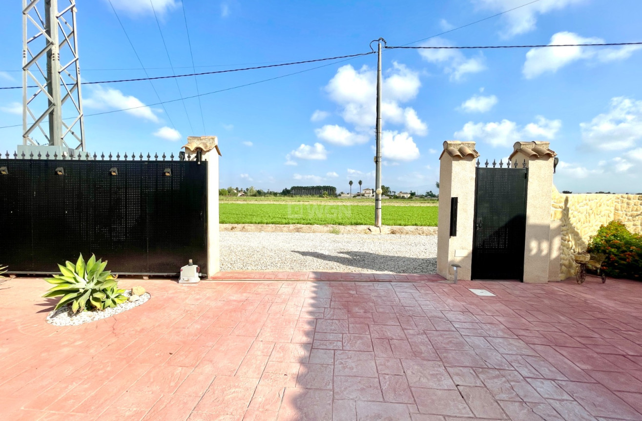 Odsprzedaż - Villa - Catral - Costa Blanca