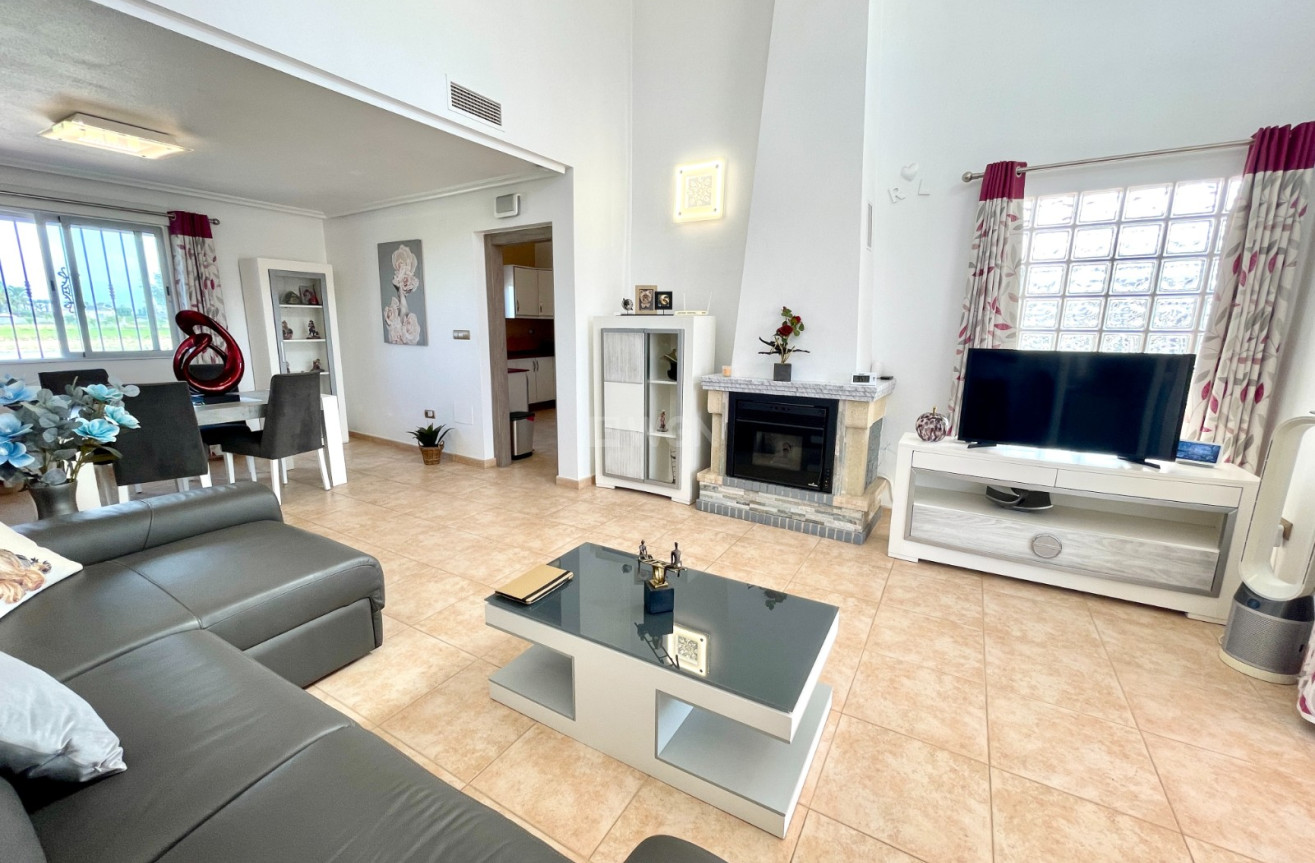 Odsprzedaż - Villa - Catral - Costa Blanca