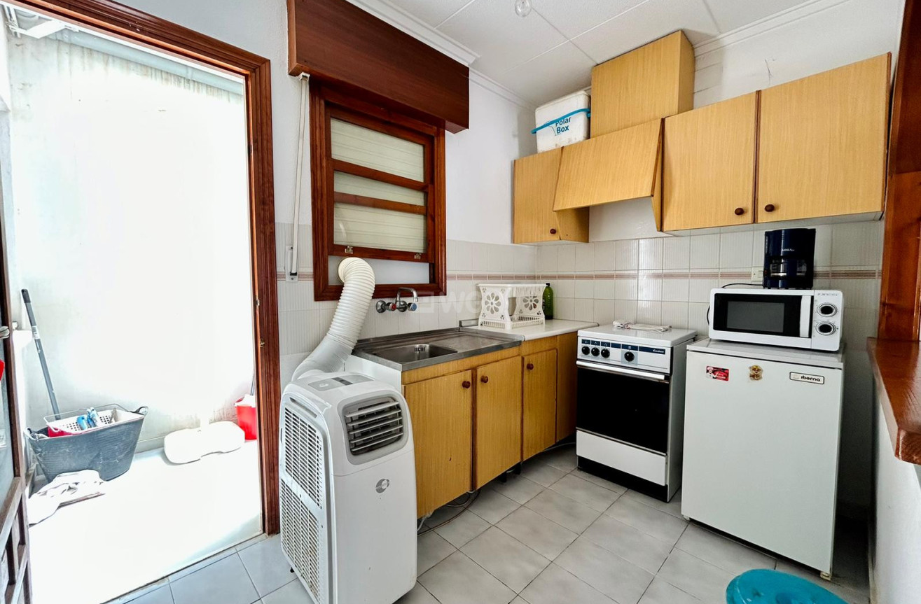 Odsprzedaż - Bungalow - Torrevieja - Costa Blanca