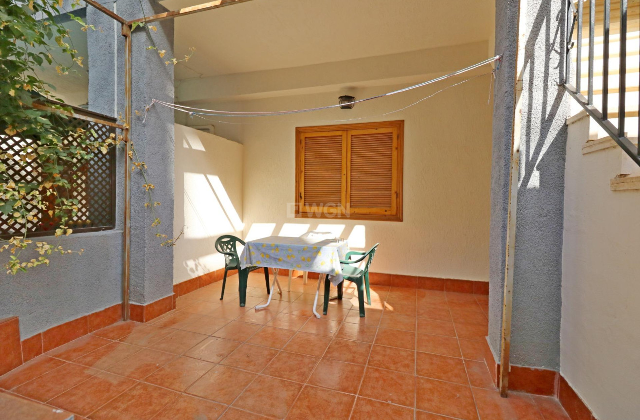 Odsprzedaż - Bungalow - Torrevieja - Acequion