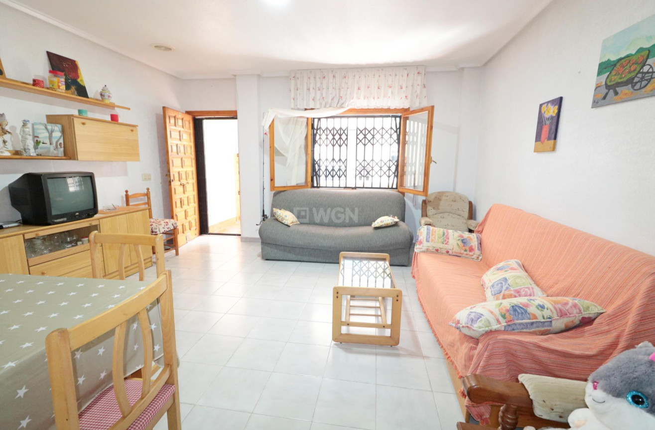 Odsprzedaż - Bungalow - Torrevieja - Acequion