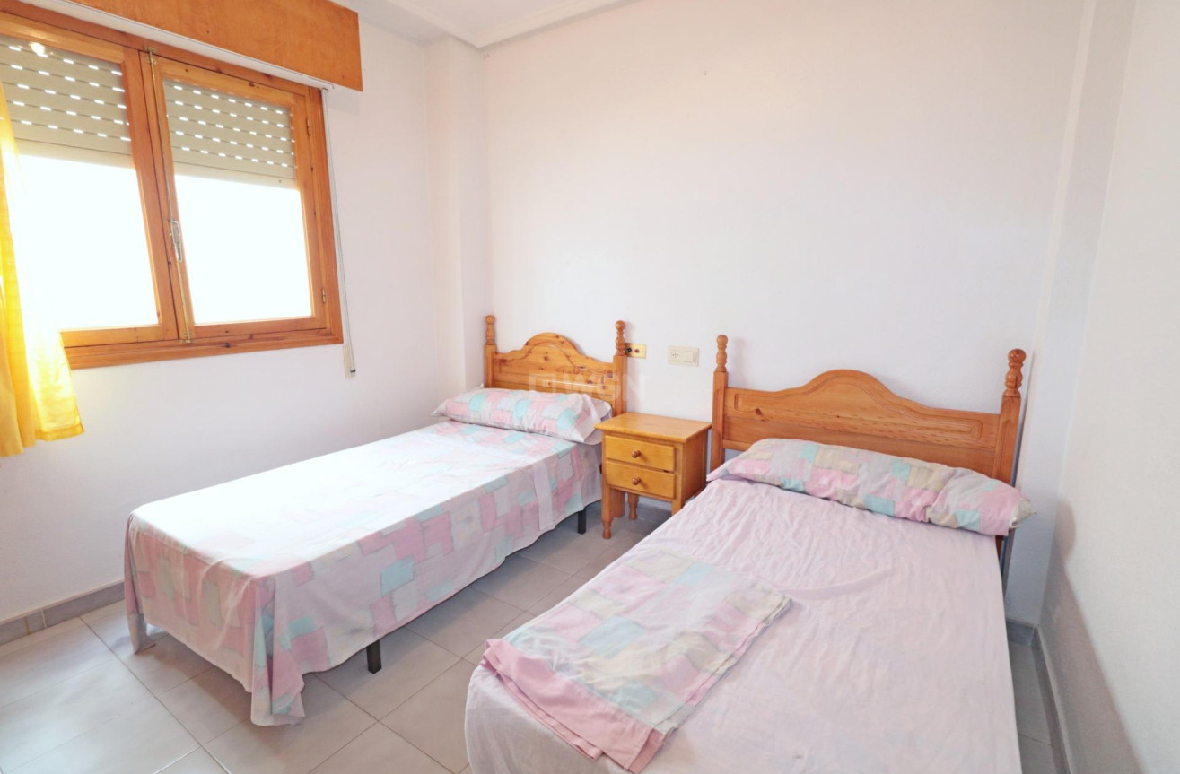 Odsprzedaż - Bungalow - Torrevieja - Acequion