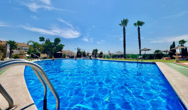 Odsprzedaż - Kamienica - Orihuela Costa - La Florida