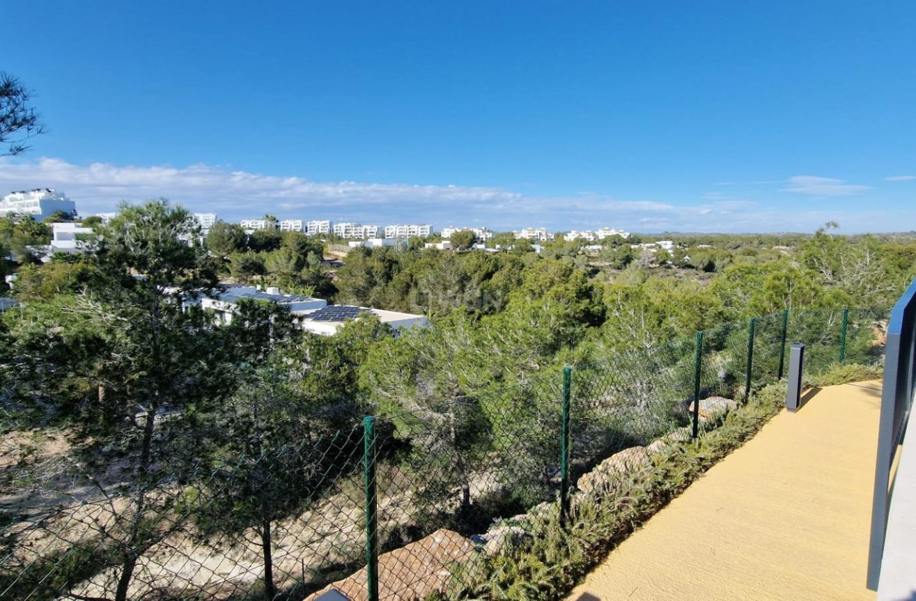 Odsprzedaż - Mieszkanie w bloku - Orihuela - Las Colinas Golf