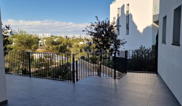 Odsprzedaż - Mieszkanie w bloku - Orihuela - Las Colinas Golf