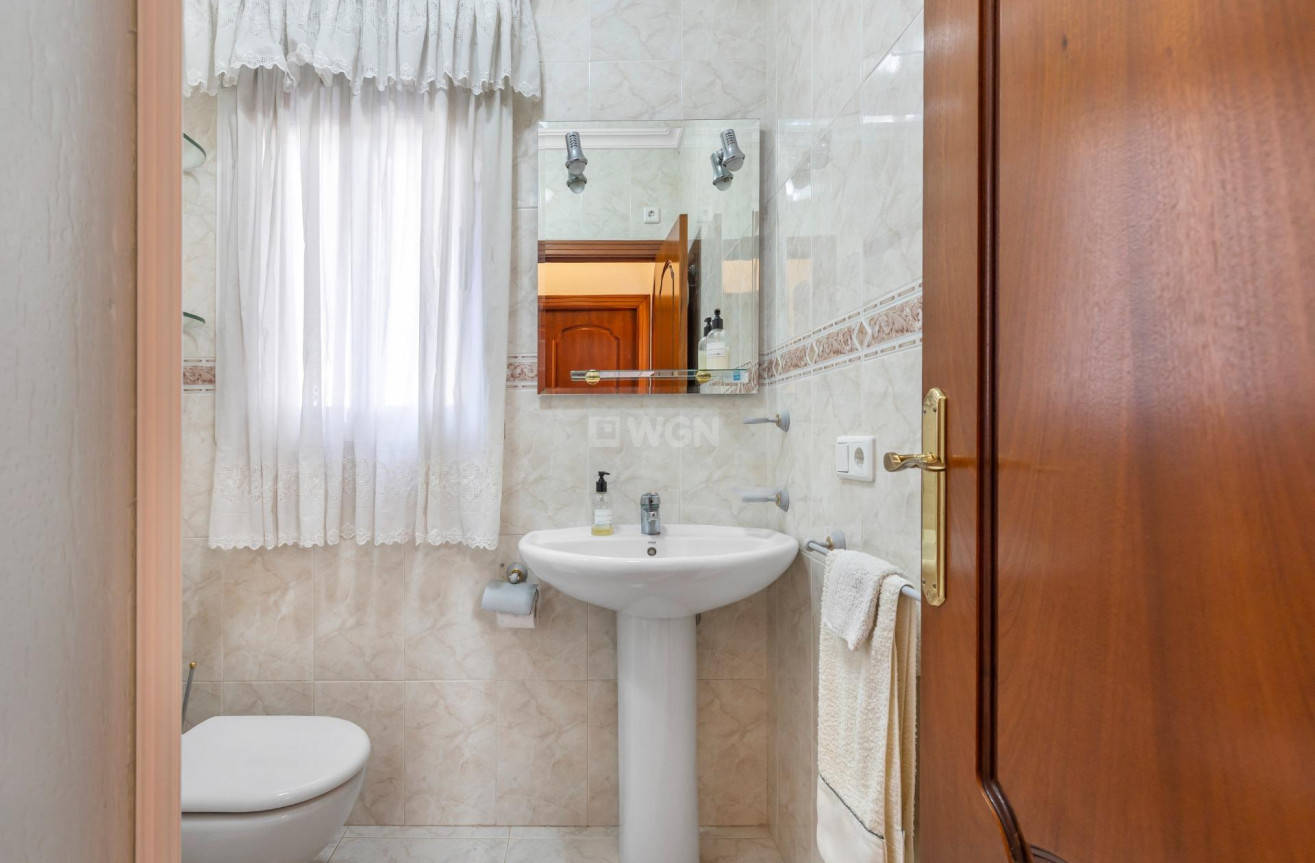 Odsprzedaż - Villa - Rojales - Pueblo Bravo