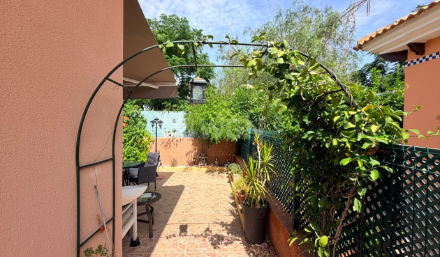 Odsprzedaż - Villa - Los Montesinos - Costa Blanca