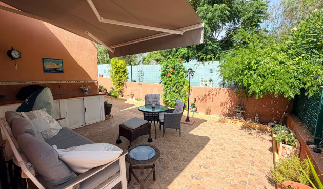Odsprzedaż - Villa - Los Montesinos - Costa Blanca