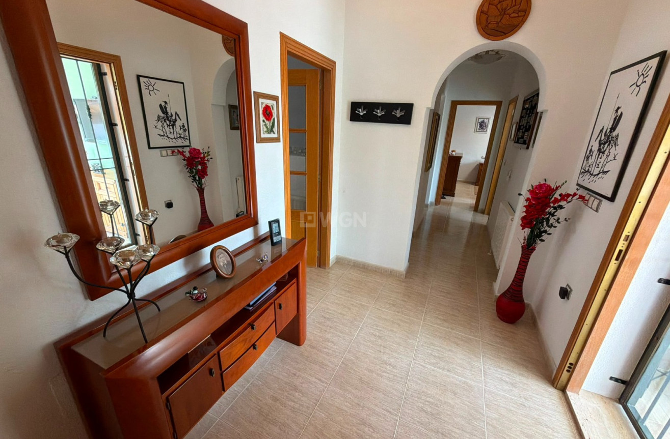 Odsprzedaż - Villa - Los Montesinos - Costa Blanca
