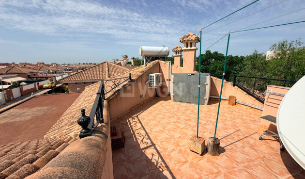 Odsprzedaż - Villa - Los Montesinos - Costa Blanca
