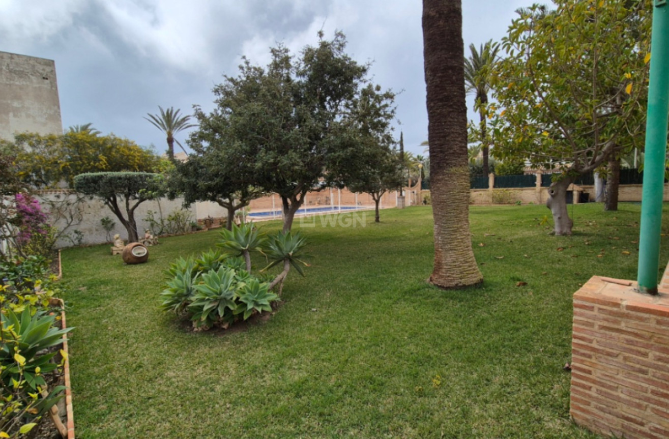Odsprzedaż - Villa - Orihuela - Inland