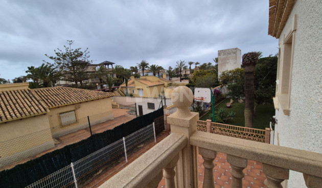 Odsprzedaż - Villa - Orihuela - Inland