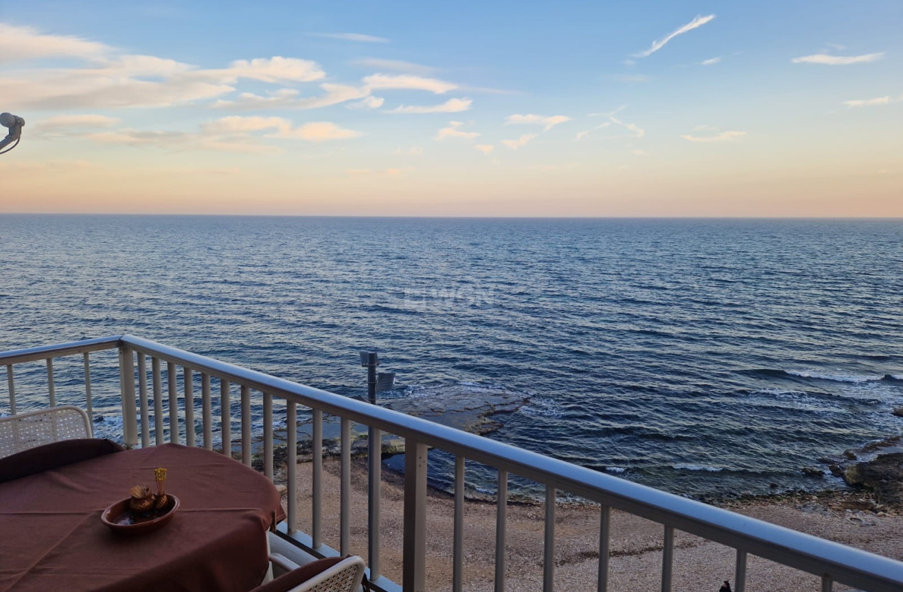 Odsprzedaż - Mieszkanie w bloku - Torrevieja - Costa Blanca