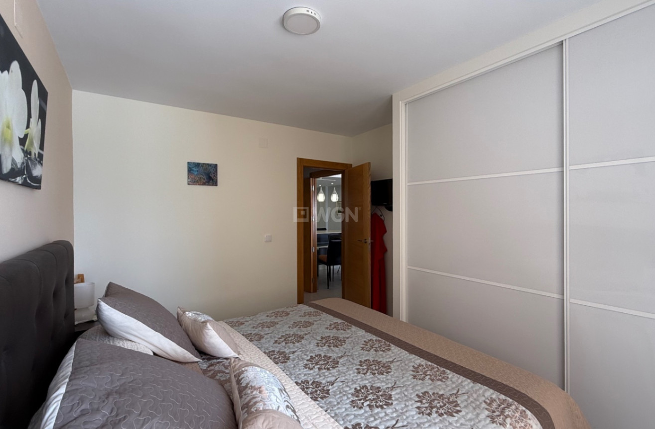 Odsprzedaż - Mieszkanie w bloku - Torrevieja - Costa Blanca