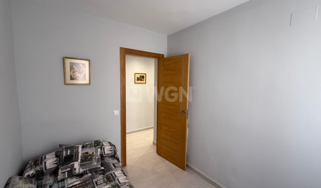 Odsprzedaż - Mieszkanie w bloku - Torrevieja - Costa Blanca