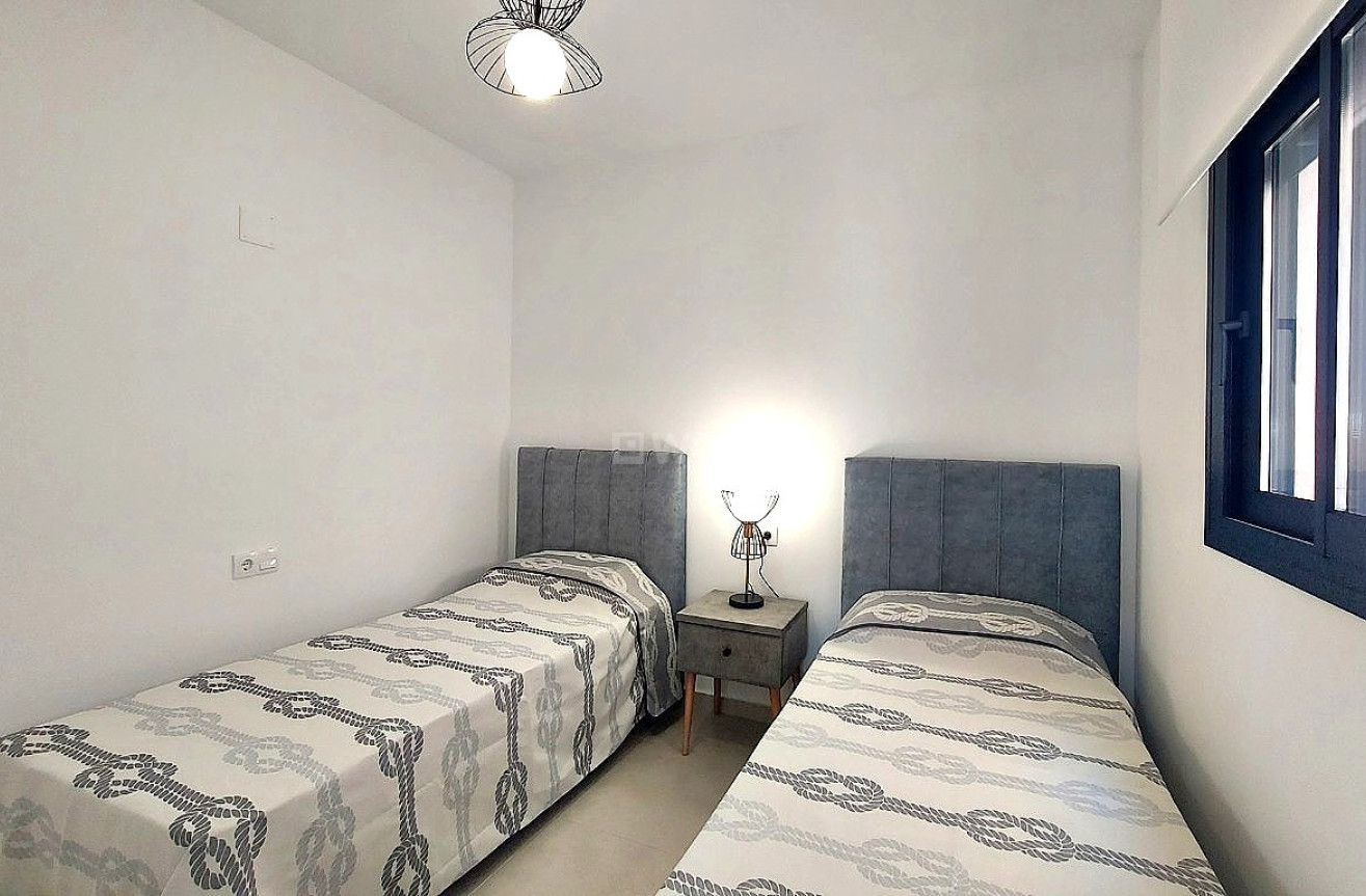 Odsprzedaż - Mieszkanie w bloku - Villamartin - Costa Blanca