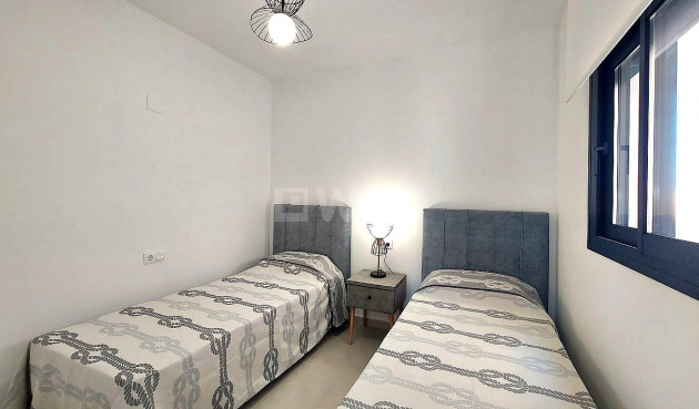 Odsprzedaż - Mieszkanie w bloku - Villamartin - Costa Blanca