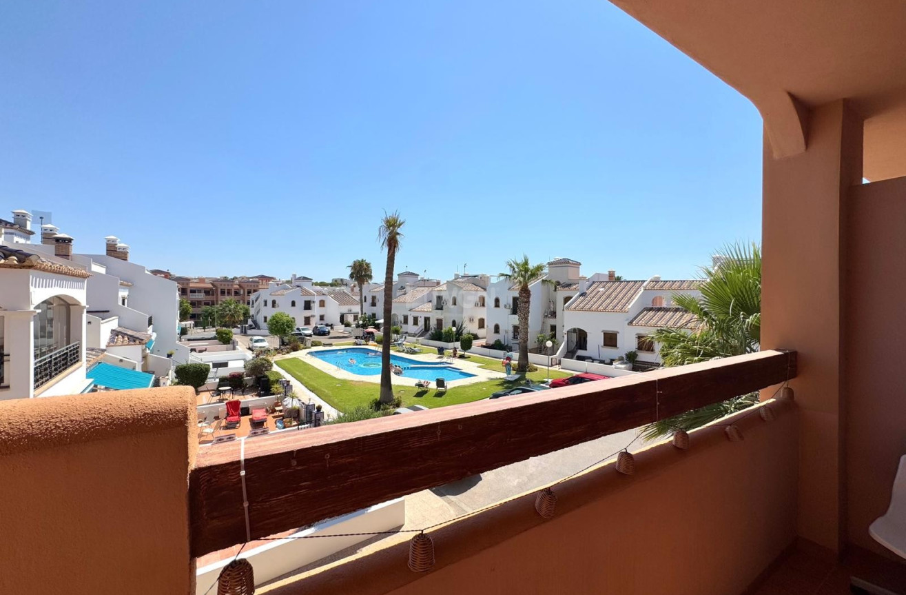 Odsprzedaż - Mieszkanie w bloku - Orihuela Costa - Costa Blanca