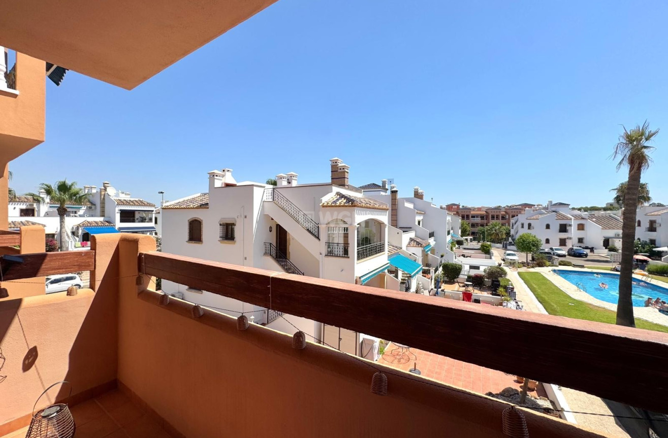 Odsprzedaż - Mieszkanie w bloku - Orihuela Costa - Costa Blanca