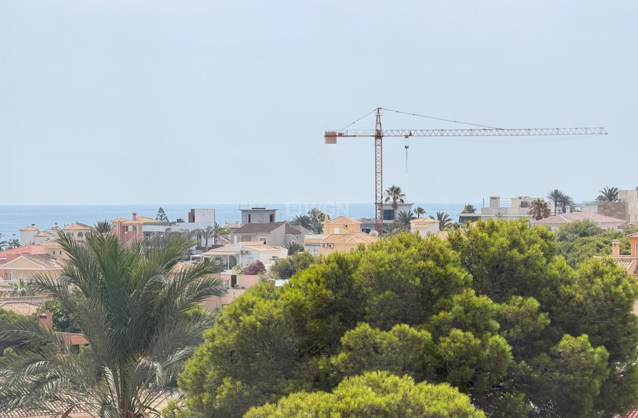 Odsprzedaż - Mieszkanie w bloku - Orihuela Costa - La Zenia
