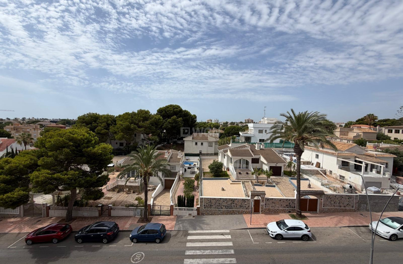 Odsprzedaż - Mieszkanie w bloku - Orihuela Costa - La Zenia