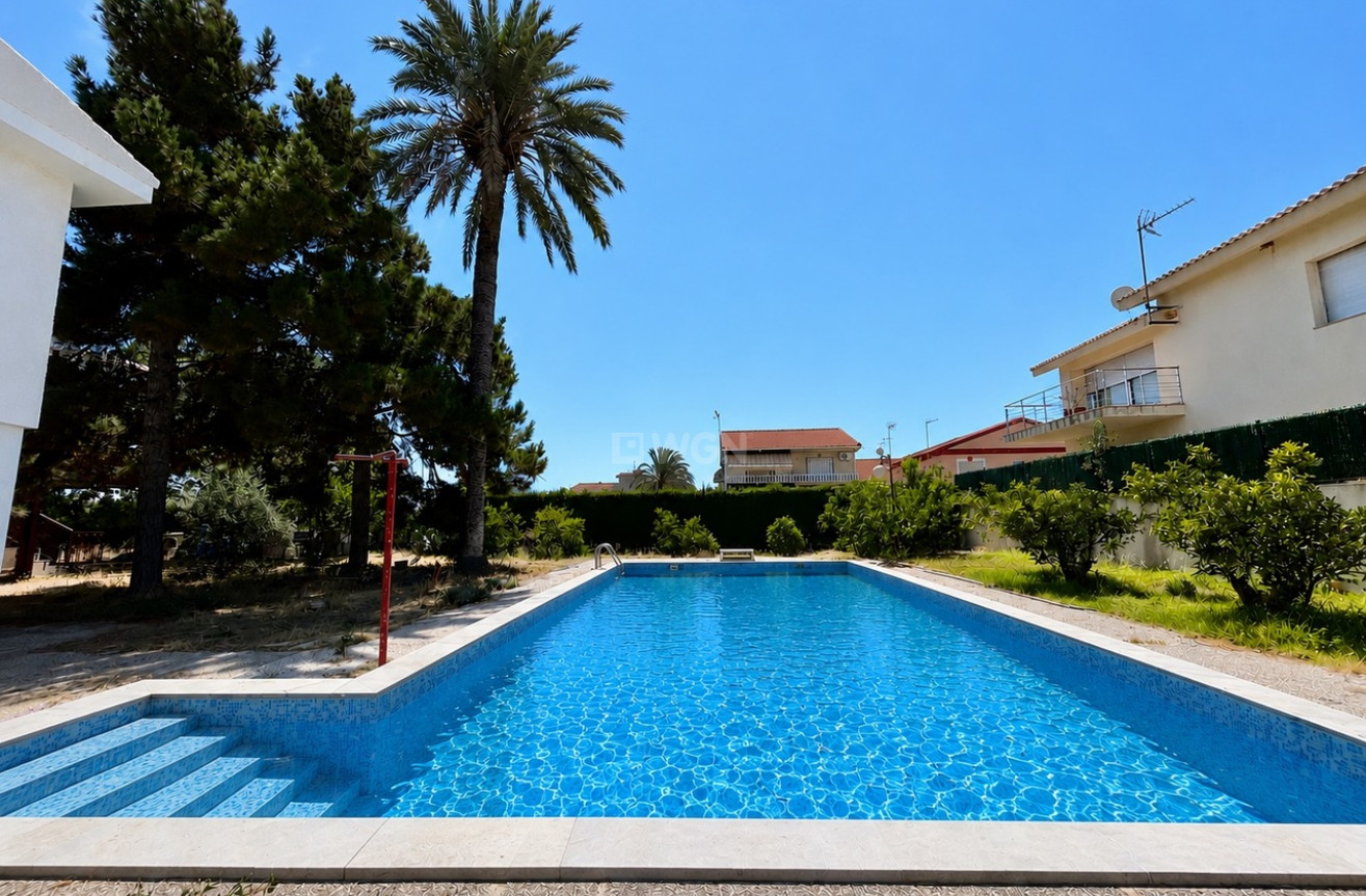 Odsprzedaż - Villa - Santiago de la ribera - Costa Calida