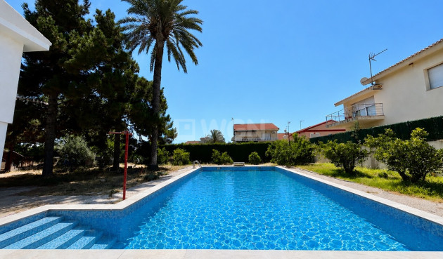 Odsprzedaż - Villa - Santiago de la ribera - Costa Calida