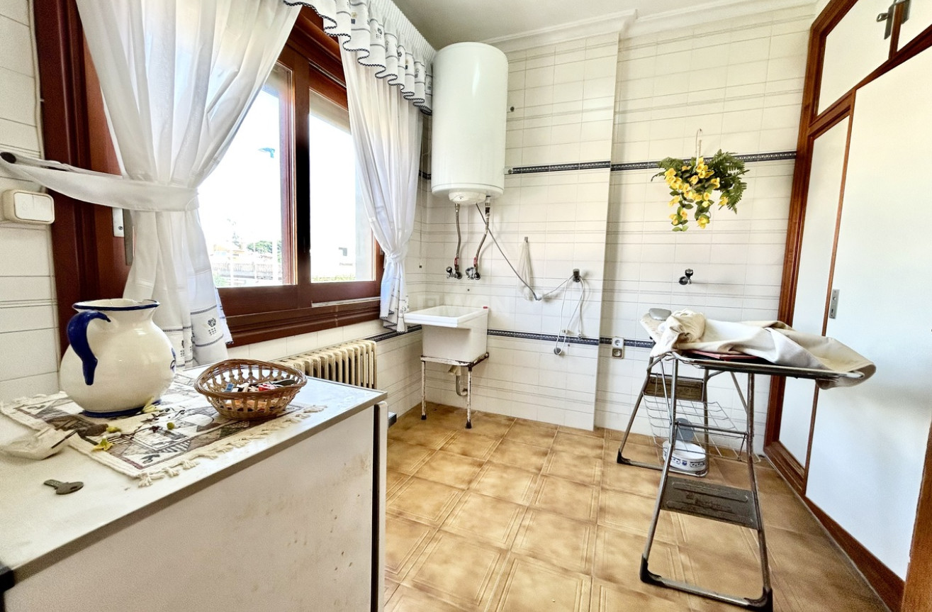 Odsprzedaż - Villa - Santiago de la ribera - Costa Calida