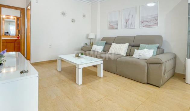 Odsprzedaż - Kamienica - Orihuela Costa - Costa Blanca