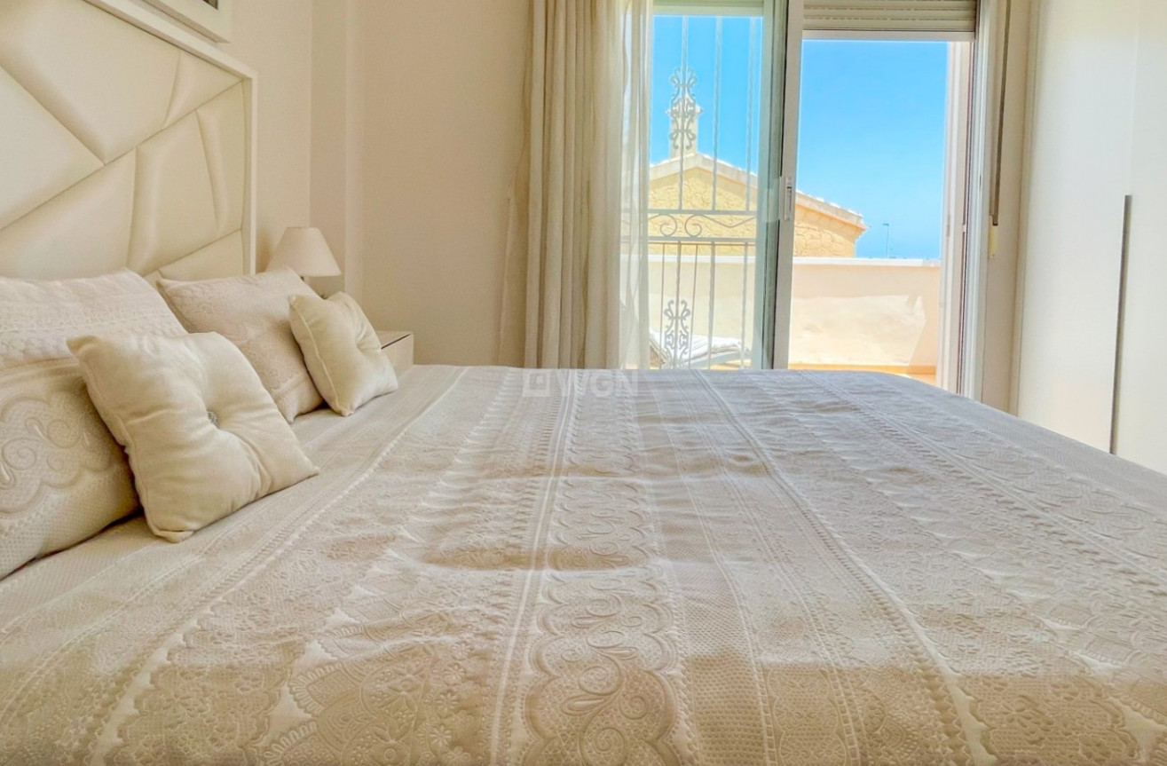 Odsprzedaż - Kamienica - Orihuela Costa - Costa Blanca