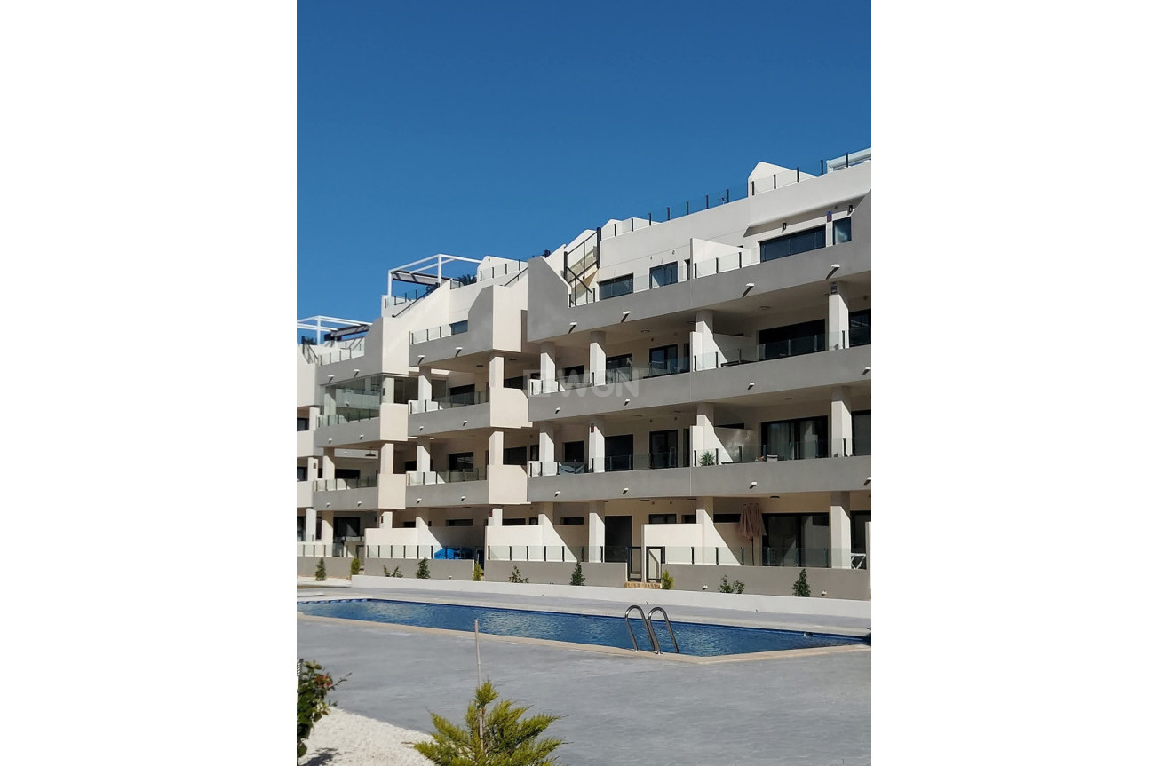 Odsprzedaż - Mieszkanie w bloku - Villamartin - Costa Blanca