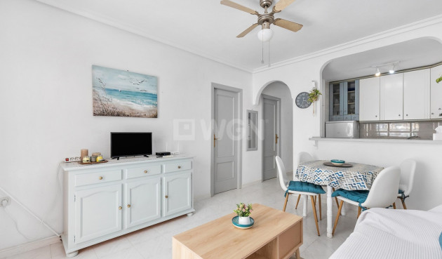 Odsprzedaż - Mieszkanie w bloku - La Mata - Costa Blanca