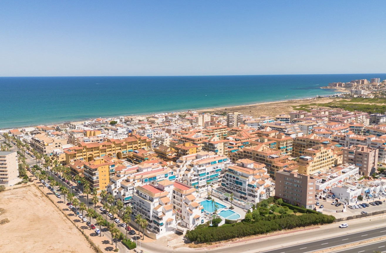 Odsprzedaż - Mieszkanie w bloku - La Mata - Costa Blanca