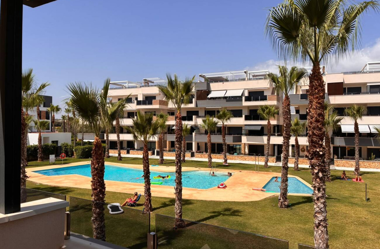 Odsprzedaż - Mieszkanie w bloku - Los Almendros (Orihuela-Costa) - Costa Blanca
