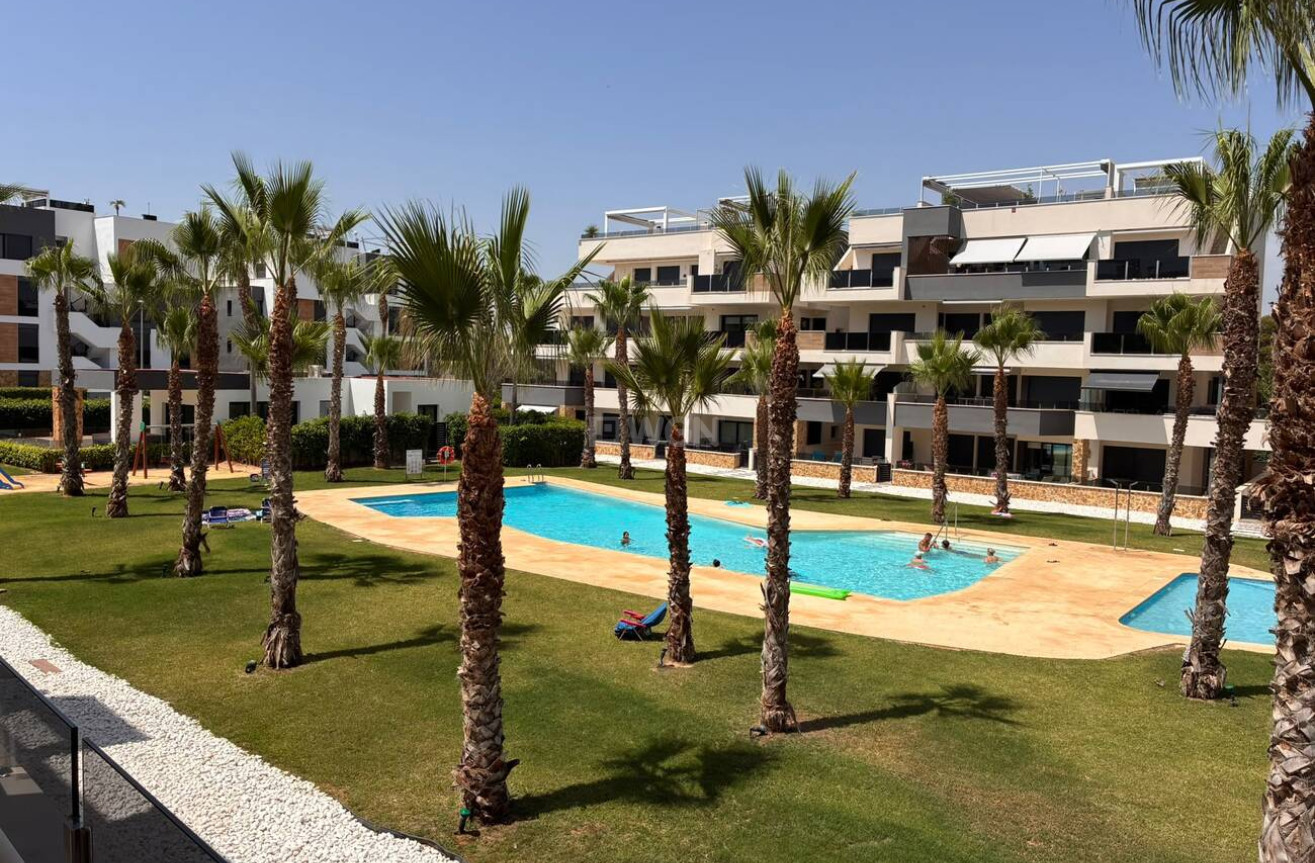 Odsprzedaż - Mieszkanie w bloku - Los Almendros (Orihuela-Costa) - Costa Blanca