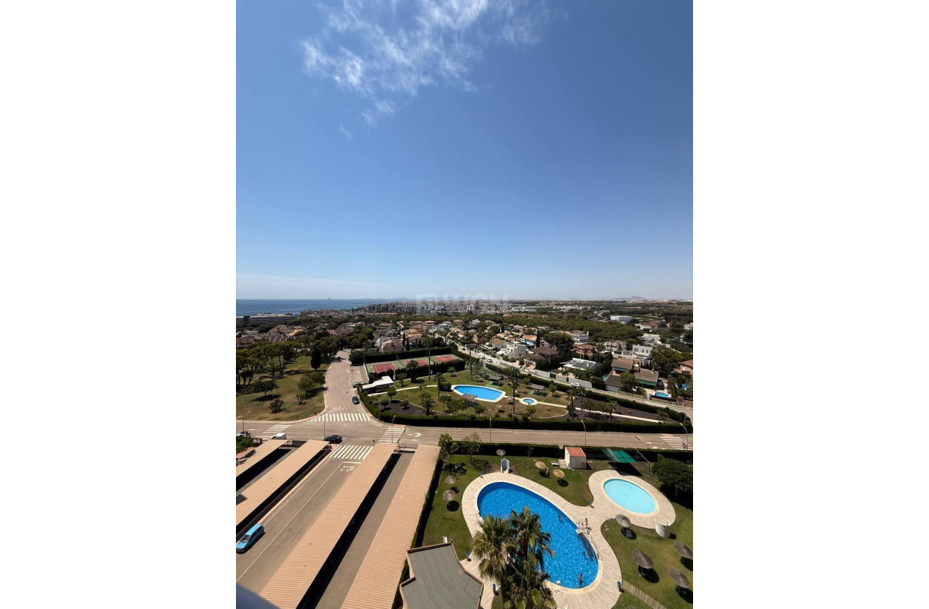 Odsprzedaż - Mieszkanie w bloku - Orihuela Costa - Campoamor