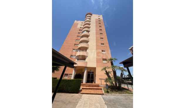 Odsprzedaż - Mieszkanie w bloku - Orihuela Costa - Campoamor