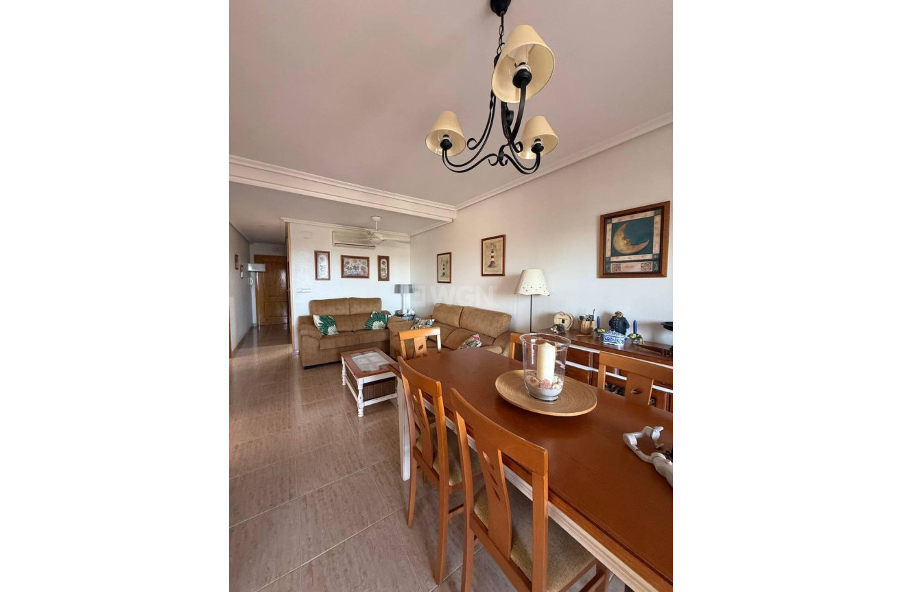 Odsprzedaż - Mieszkanie w bloku - Orihuela Costa - Campoamor