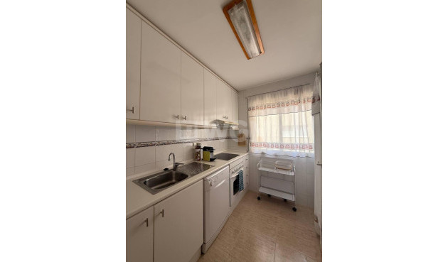 Odsprzedaż - Mieszkanie w bloku - Orihuela Costa - Campoamor