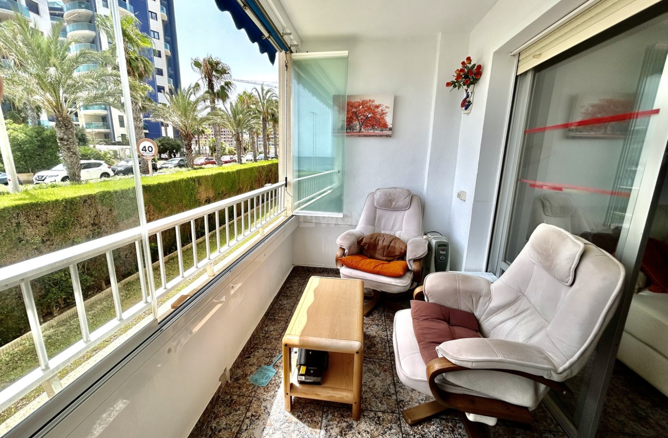 Odsprzedaż - Mieszkanie w bloku - Punta Prima - Costa Blanca