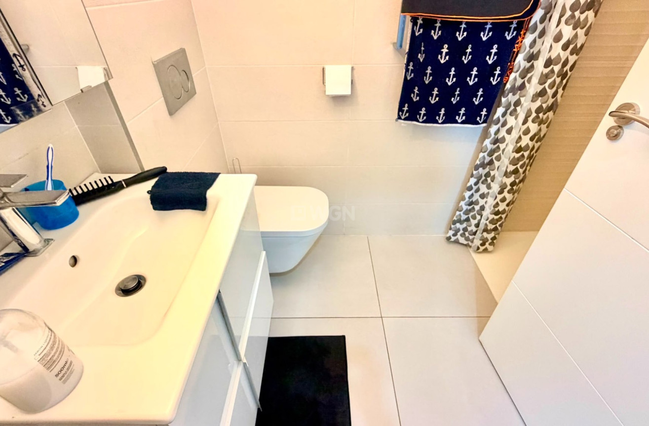 Odsprzedaż - Mieszkanie w bloku - Orihuela Costa - Costa Blanca