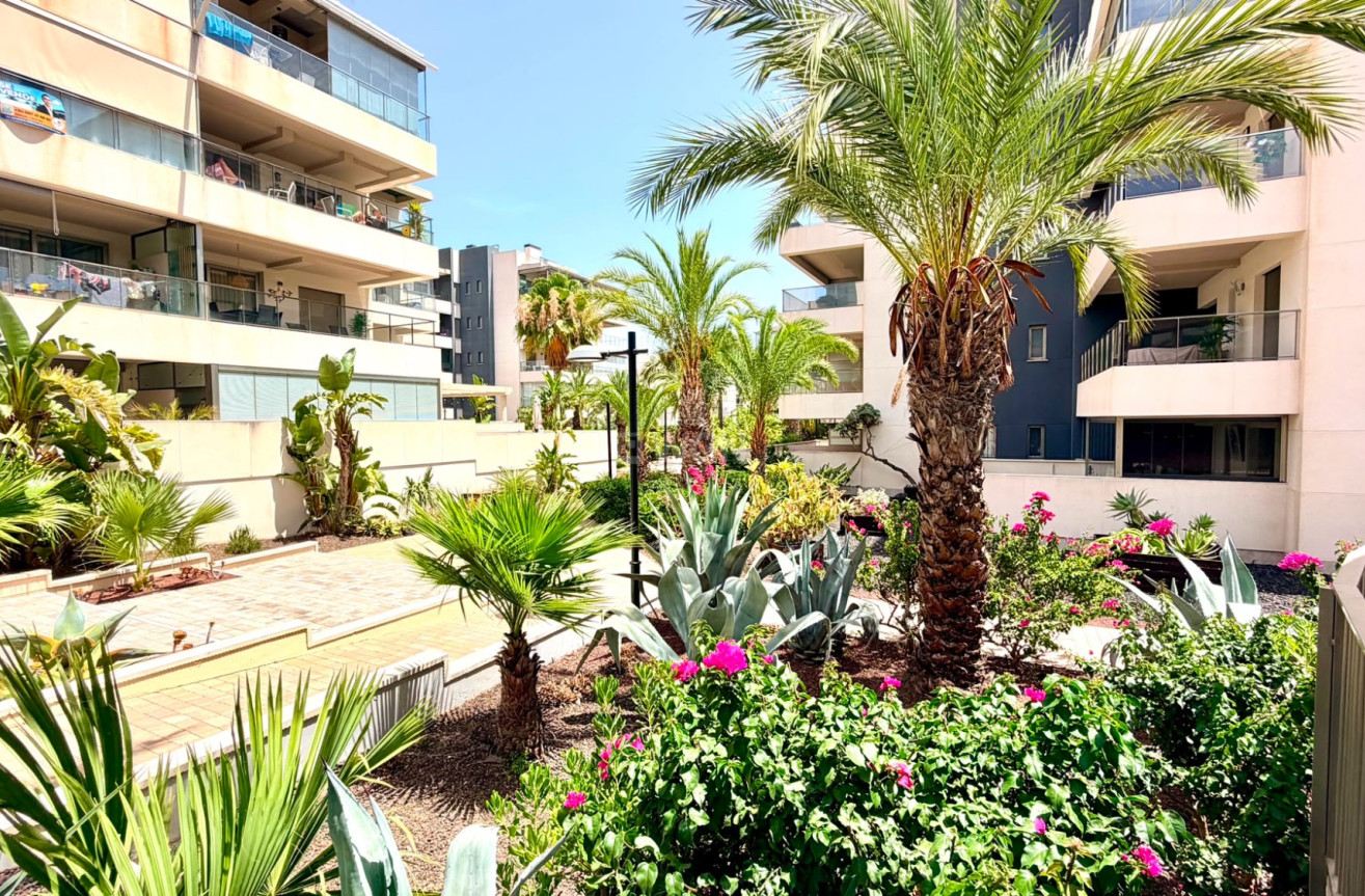Odsprzedaż - Mieszkanie w bloku - Orihuela Costa - Costa Blanca